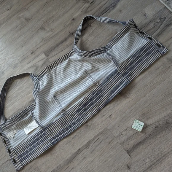 💙 Pilcro Striped Denim Top - Picture 6 of 7